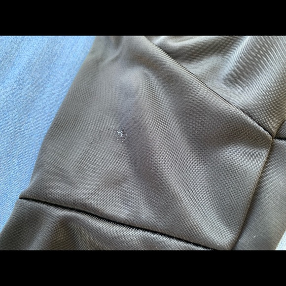 Body Glove Boys Black Athletic Pants (Gift with Purchase) - Picture 4 of 10